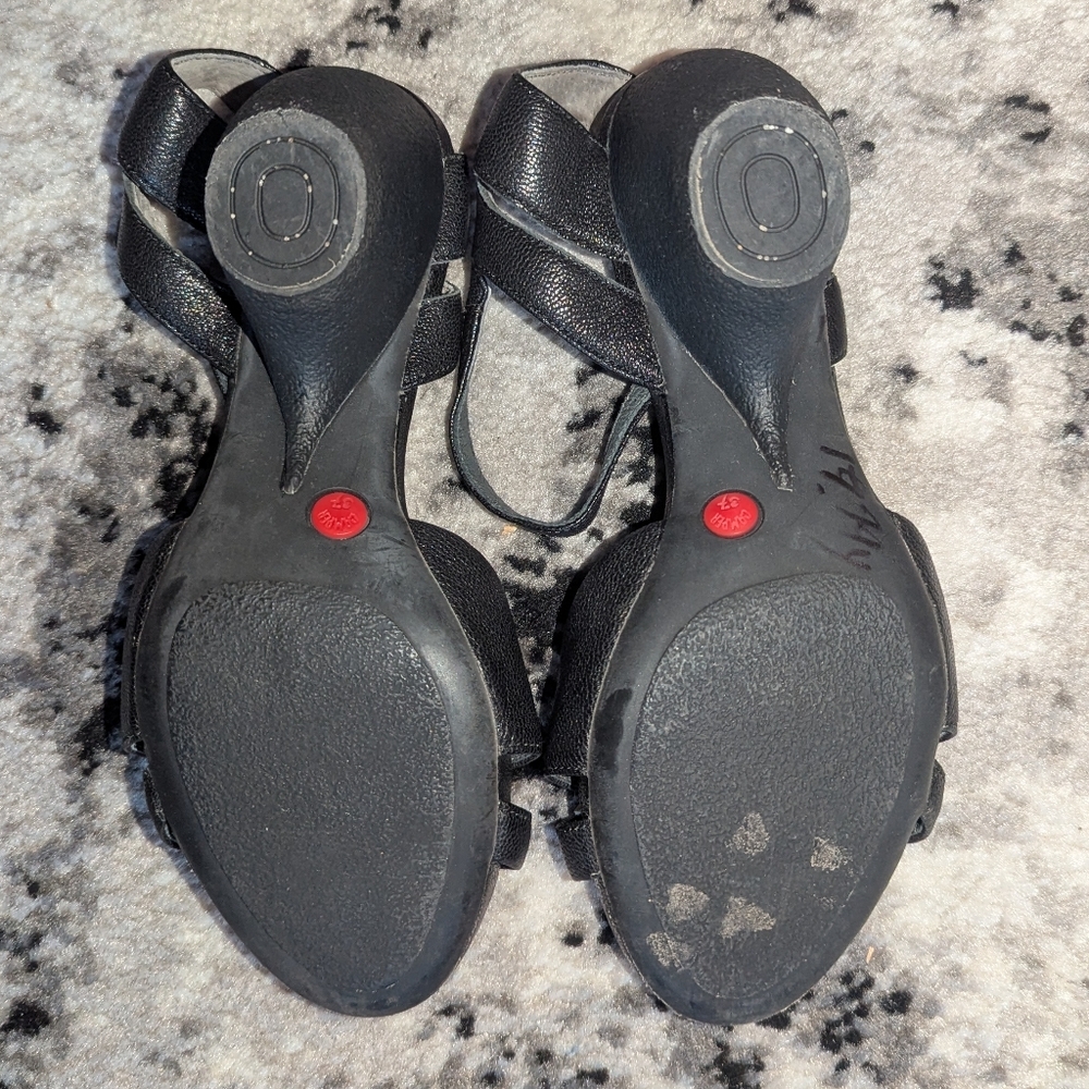 Camper Black Sandals with Green Insole - Picture 6 of 9